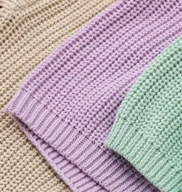 Knitted Sweater - Lila