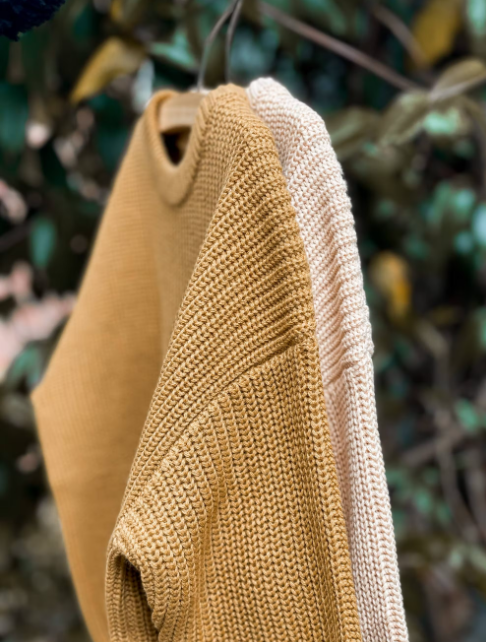 Knitted Sweater - Mosterd